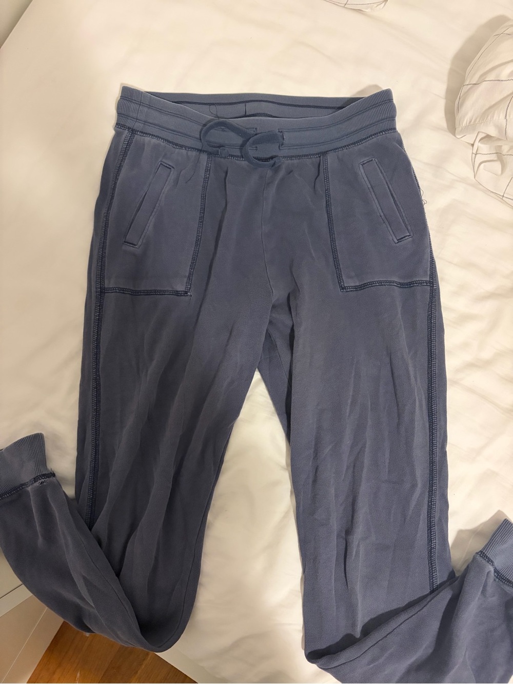 Old Navy Gray Fleece-Lined Sweatpants